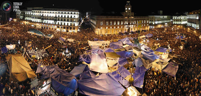 Spanish Protest Economic Crisis in Madrid's Puerta del Sol, May 20, 2011